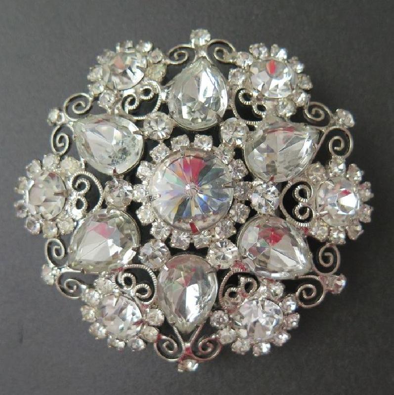 Front view of Clear Pear Rivoli/Margarita Belt Buckle