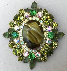 Green Oval Striped Pin Pendant