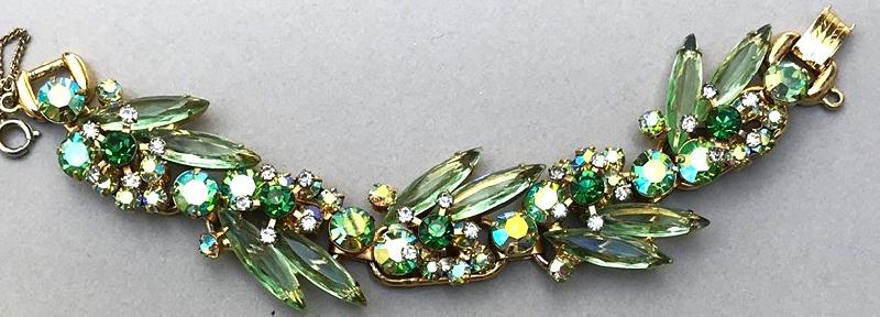 Front view of Green Navettes Bracelet 5 Link