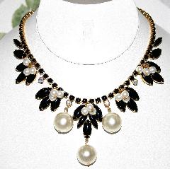 Black (jet) Navettes Pearl Necklace