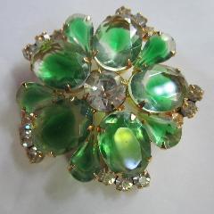 Green Pear Givre Brooch