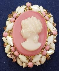 Pink Oval Molded/Cut Brooch