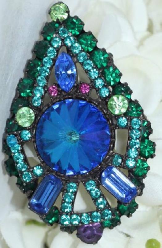 Front view of Blue Baguettes Rivoli/Margarita Pin Pendant