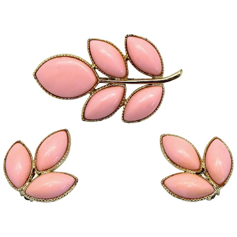 Front view of Pink Navettes Plastic Brooch