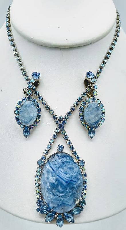 Front view of Blue Cabochons Molded/Cut Necklace