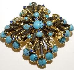Turquoise Spear Spotted Brooch