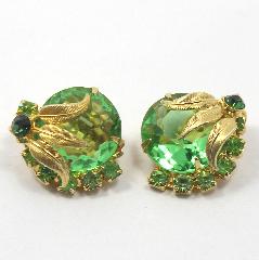 Green Dentelle Earrings Clip