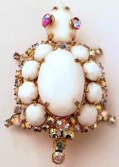 White (chalk Or Milk) Pear Brooch