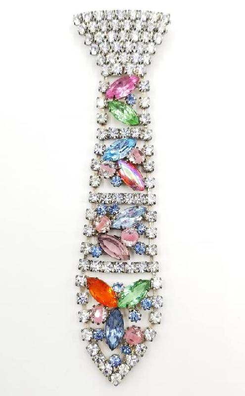 Front view of Multiple Colors Navettes Givre Brooch