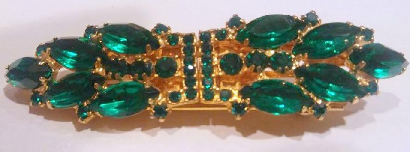 Front view of Green Navettes Dress Clip