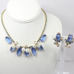 Blue Oval Pearl Necklace