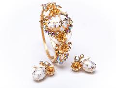 White (chalk Or Milk) Cabochons Spotted Earrings Clip