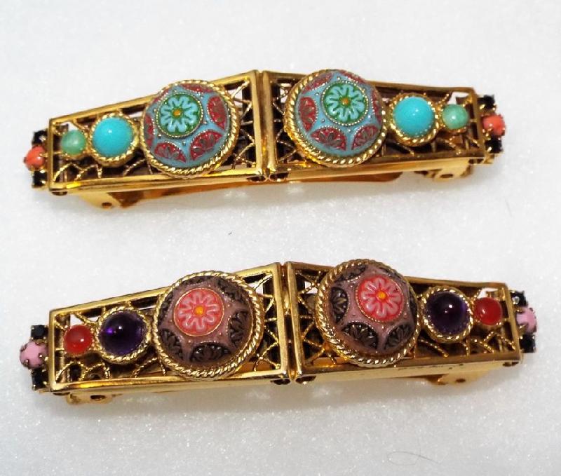 Front view of Multiple Colors Cabochons Molded/Cut Other
