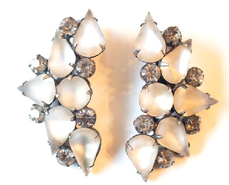 Front view of White (chalk Or Milk) Cabochons Frosted Earrings Clip