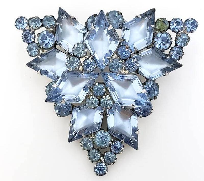 Front view of Blue Diamond Frosted Brooch