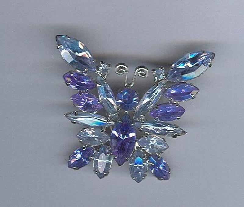 Front view of Blue Navettes Pendant