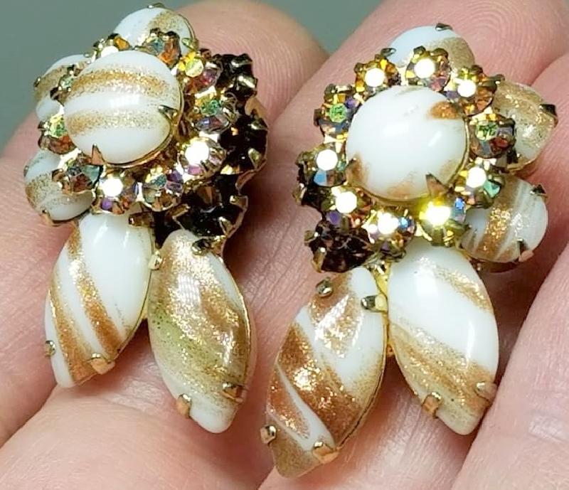 Front view of White (chalk Or Milk) Cabochons Striped Earrings Clip