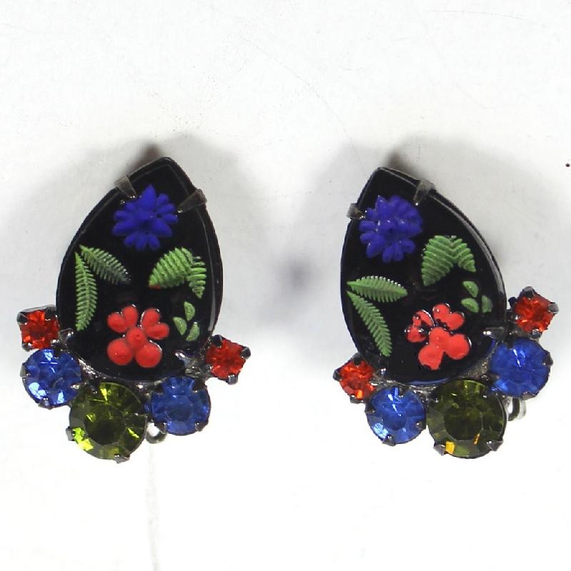 Front view of Black (jet) Pear Painted (hand/Transfer) Earrings Clip