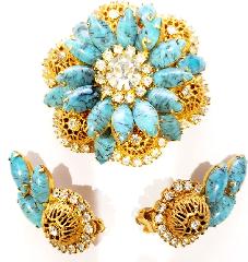 Blue Cabochons Spotted Earrings Clip