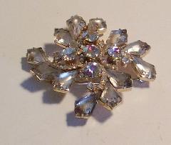 Clear Kite Frosted Brooch