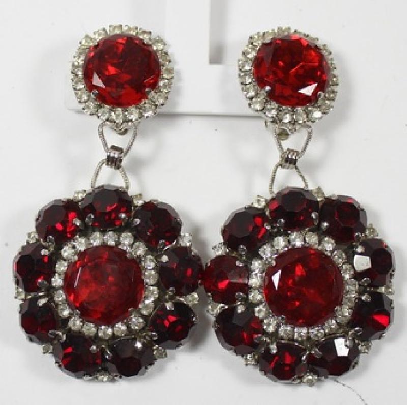 Front view of Red Chatons Only Earrings Clip