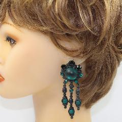 Black (jet) Cabochons Earrings Clip