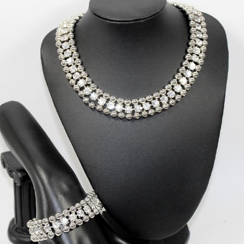 Front view of Clear Chatons Only Bracelet Flat Push In