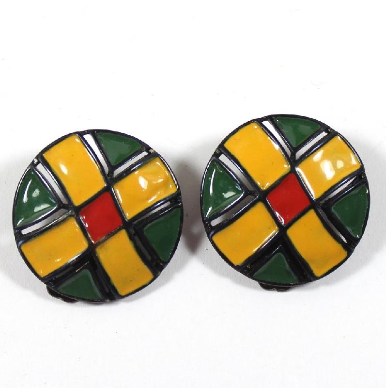 Front view of Multiple Colors Earrings Clip