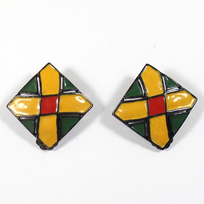 Front view of Multiple Colors Earrings Clip