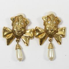 Clear Chatons Only Pearl Earrings Clip