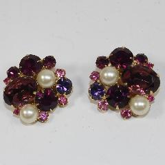 Purple (cardinal) Oval Pearl Earrings Clip