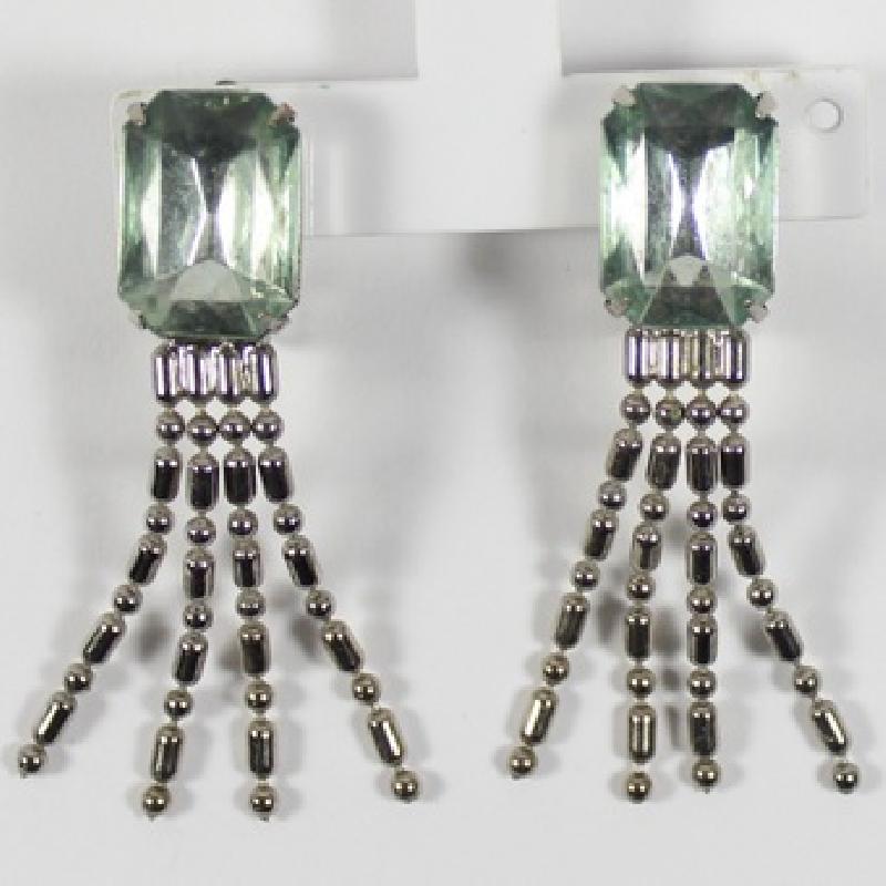 Front view of Green Emerald Cut Earrings Clip