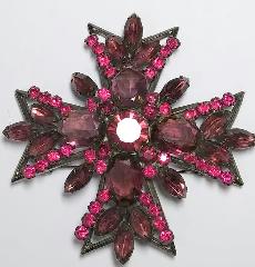 Purple (cardinal) Oval Pin Pendant