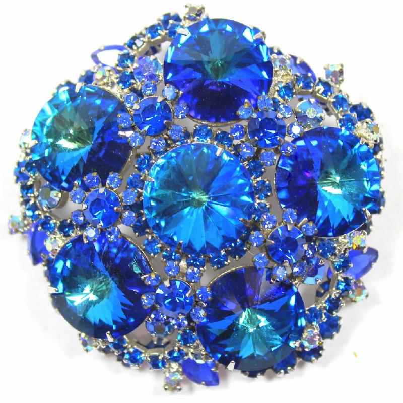 Front view of Blue Navettes Rivoli/Margarita Brooch