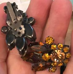Topaz Navettes Earrings Clip
