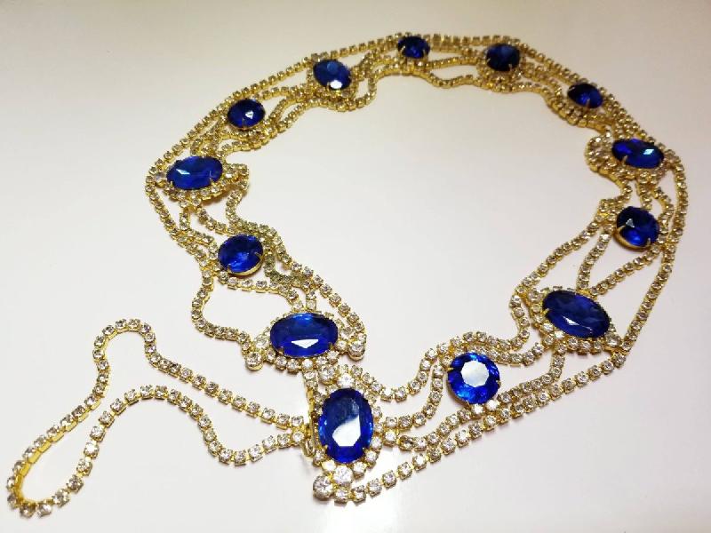 Front view of Blue Oval Belt