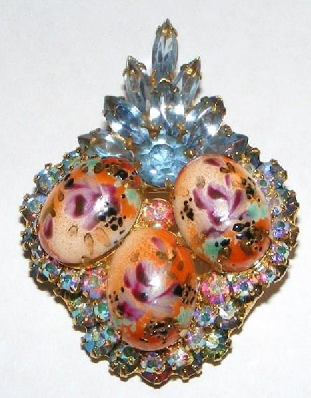 Front view of Blue Cabochons Painted (hand/Transfer) Pin Pendant