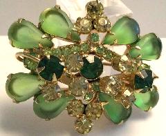 Green Pear Frosted Brooch