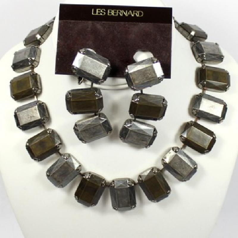 Front view of Gray (black Diamond) Emerald Cut Plastic Necklace