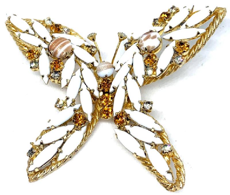 Front view of White (chalk Or Milk) Navettes Striped Brooch
