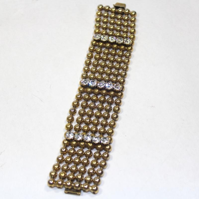 Front view of Clear Chatons Only Bracelet Flat Push In