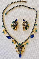 Multiple Colors Cabochons Molded/Cut Necklace