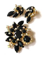 Black (jet) Oval Brooch