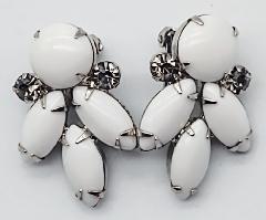 White (chalk Or Milk) Cabochons Earrings Clip