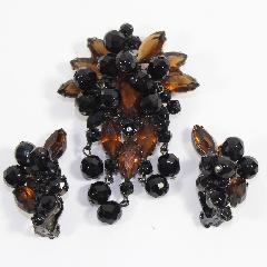 Topaz Pear Brooch