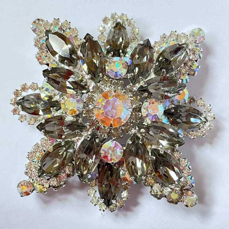 Front view of Gray (black Diamond) Navettes Brooch