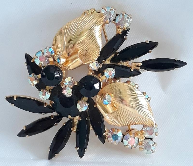 Front view of Black (jet) Navettes Brooch
