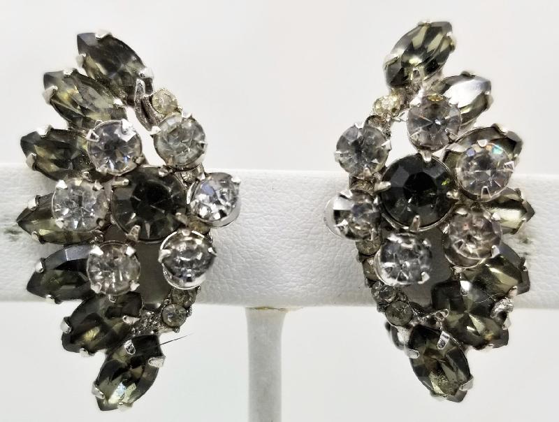 Front view of Gray (black Diamond) Navettes Earrings Clip