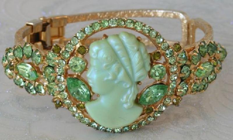 Front view of Green Navettes Molded/Cut Bracelet Clamper