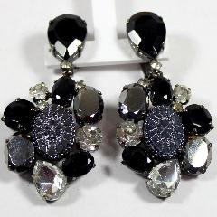 Black (jet) Pear Molded/Cut Earrings Clip